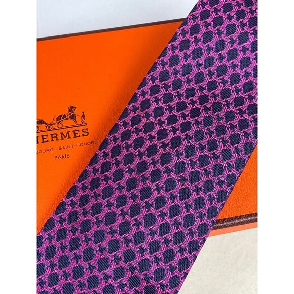 Men’s Hermès Chaine d'Ancre 100% Silk Neck Tie REF: 659059T | No Box - Picture 3 of 3